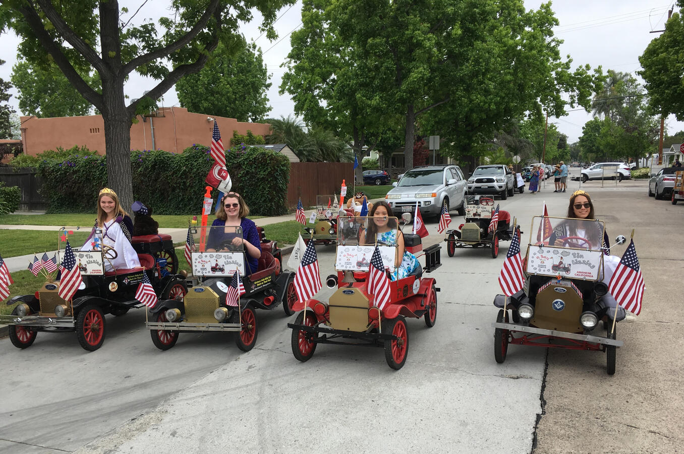 Orange May Parade - Enjoying Shriners&#39; &quot;Tin Lizzies&quot; - May 2019
